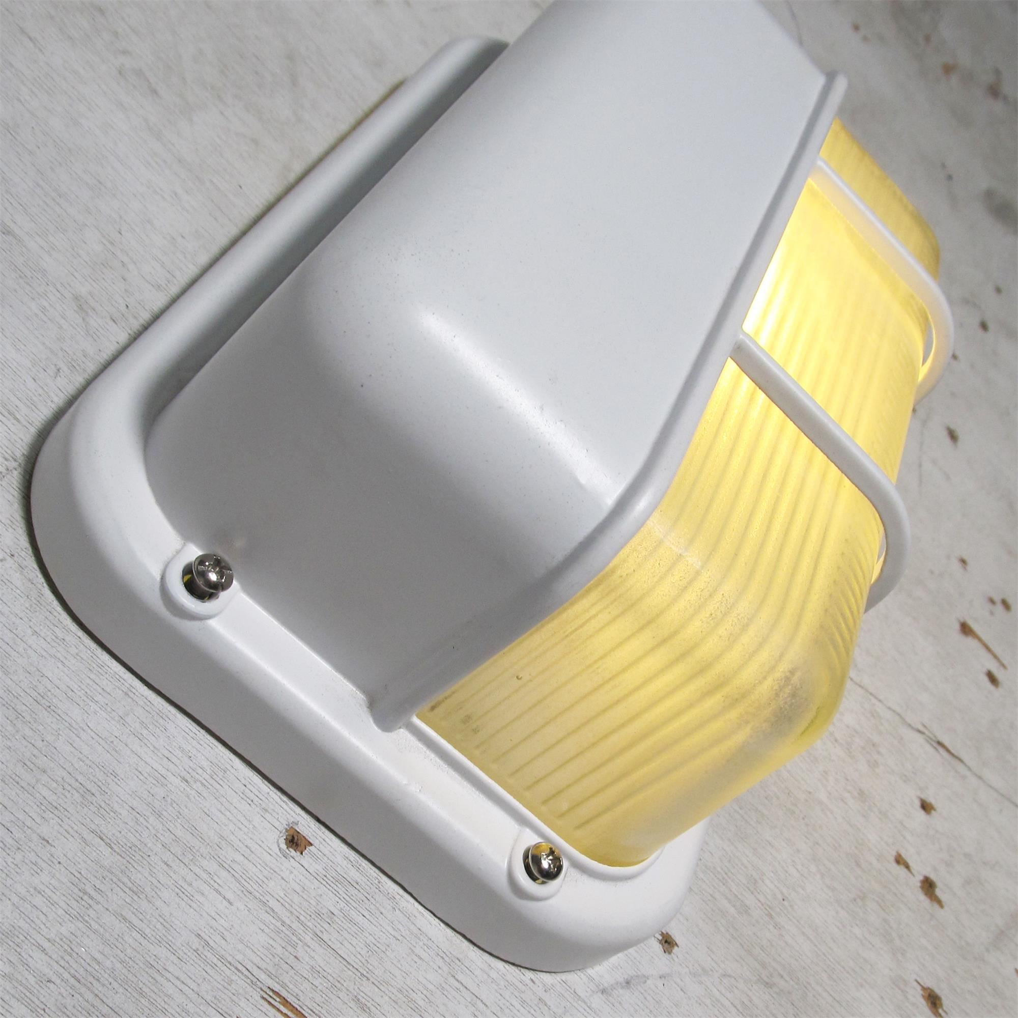 Lampe murale en verre extérieur vintage Olcarila