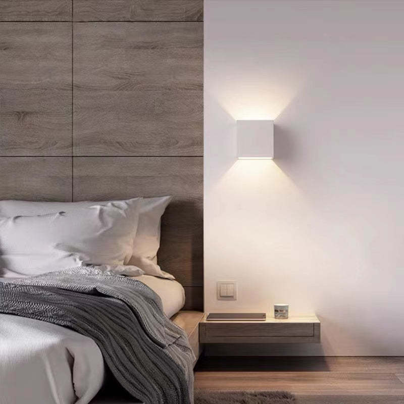 Eronil Modern Adjustable Square Outdoor Wall Lamp LED-Neutral Decor